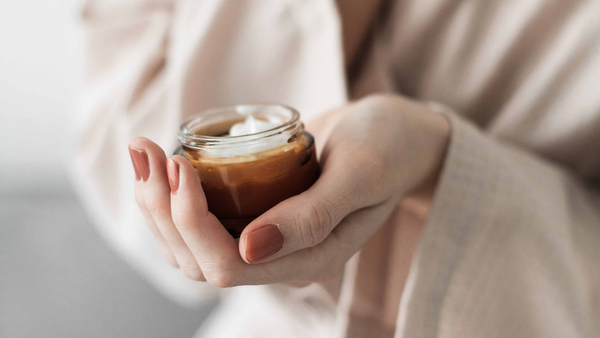 What You Need to Know: Hydrating Vs. Moisturizing