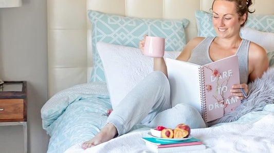 How Food Affects Your Skin: Sugar, Carbs, Alcohol
